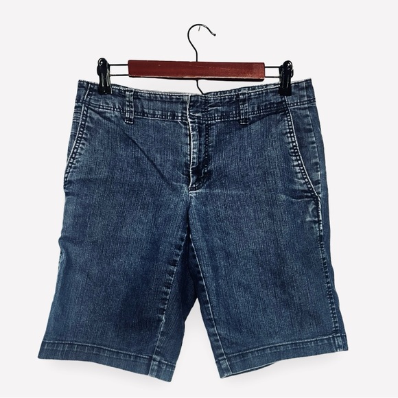 GAP Pants - GAP Denim Bermuda Shorts, Size 6